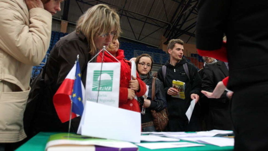 Oferty dla uczniów i studentów. Wkrótce rozpoczną się Targi Pracy na WSPA Oferty dla uczniów i studentów. Wkrótce rozpoczną się Targi Pracy na WSPA