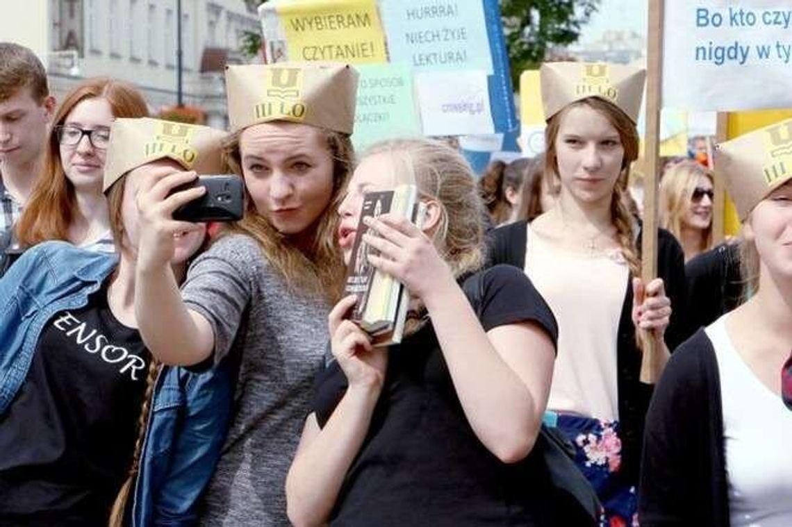 Ogólnopolskie Święto Wolnych Książek. Promowali bookcrossing Ogólnopolskie Święto Wolnych Książek. Promowali bookcrossing