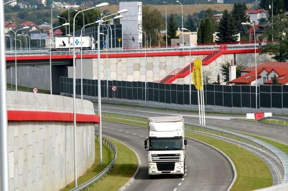 Ograniczą wjazd tirów do Lublina? Jest projekt organizacji ruchu ciężarówek (SONDA)