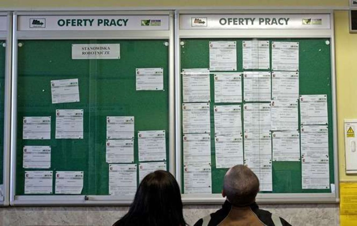 Ograniczają umowy śmieciowe. Zmiany w kodeksie pracy od 2016 roku