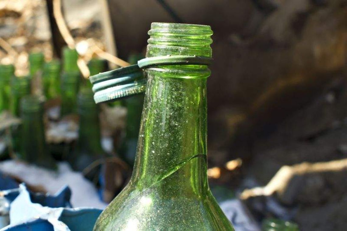 Ogród Saski: Sypią się mandaty za picie alkoholu. Strażnikom pomaga monitoring