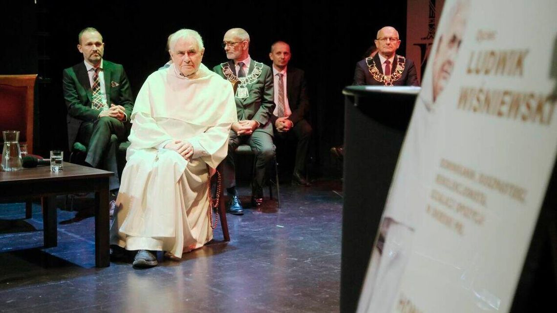 Ojciec Wiśniewski napisał list do Kaczyńskiego. Czy prezes PiS odpisze?