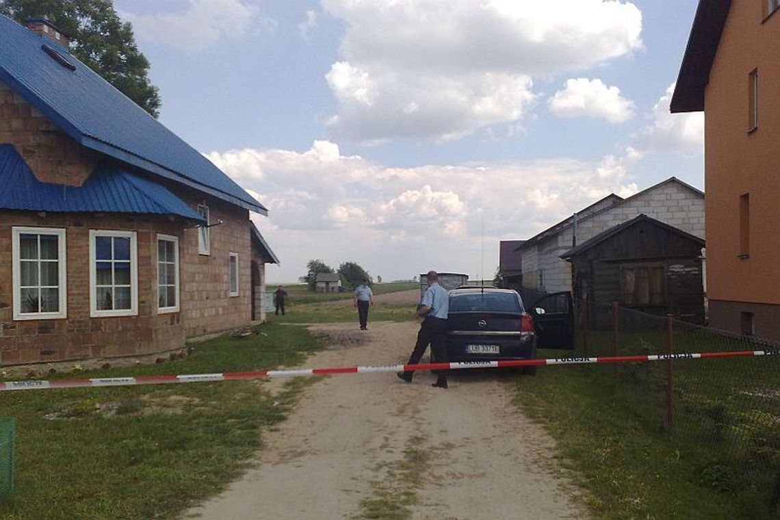 Ojciec zabił swoje dzieci siekierą i powiesił się. Policjanci w szoku