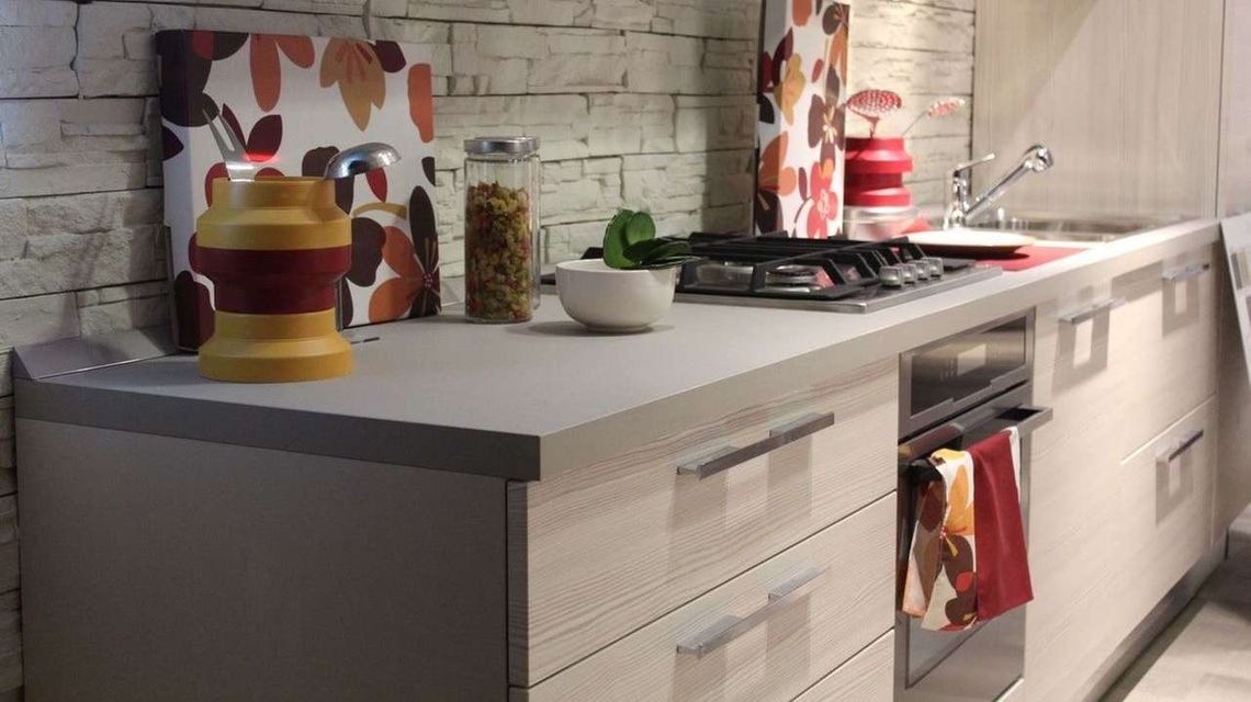 Okap podszafkowy – mała kuchnia też może być piękna!