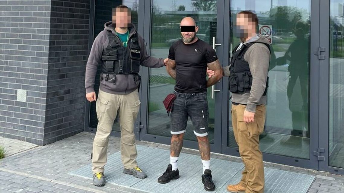 Okradł dziewczynę grającą na ukulele w Bramie Krakowskiej