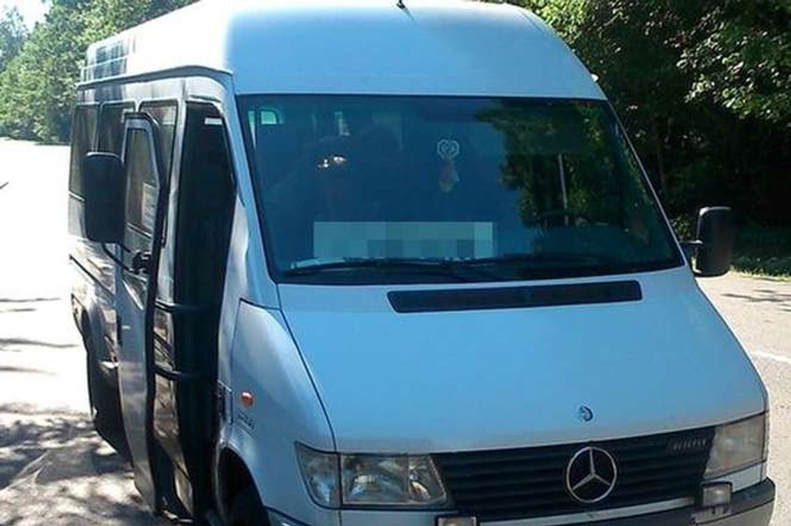 Okuninka: Kierowca busa zatrzymany za jazdę po alkoholu