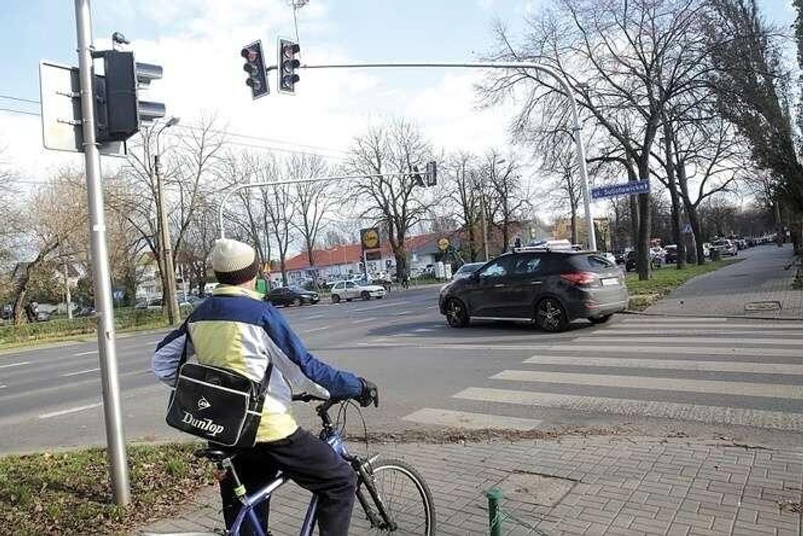 Oni wyprostują skrzyżowanie Drogi Męczenników Majdanka z Sulisławicką i Grabskiego Oni wyprostują skrzyżowanie Drogi Męczenników Majdanka z Sulisławicką i Grabskiego