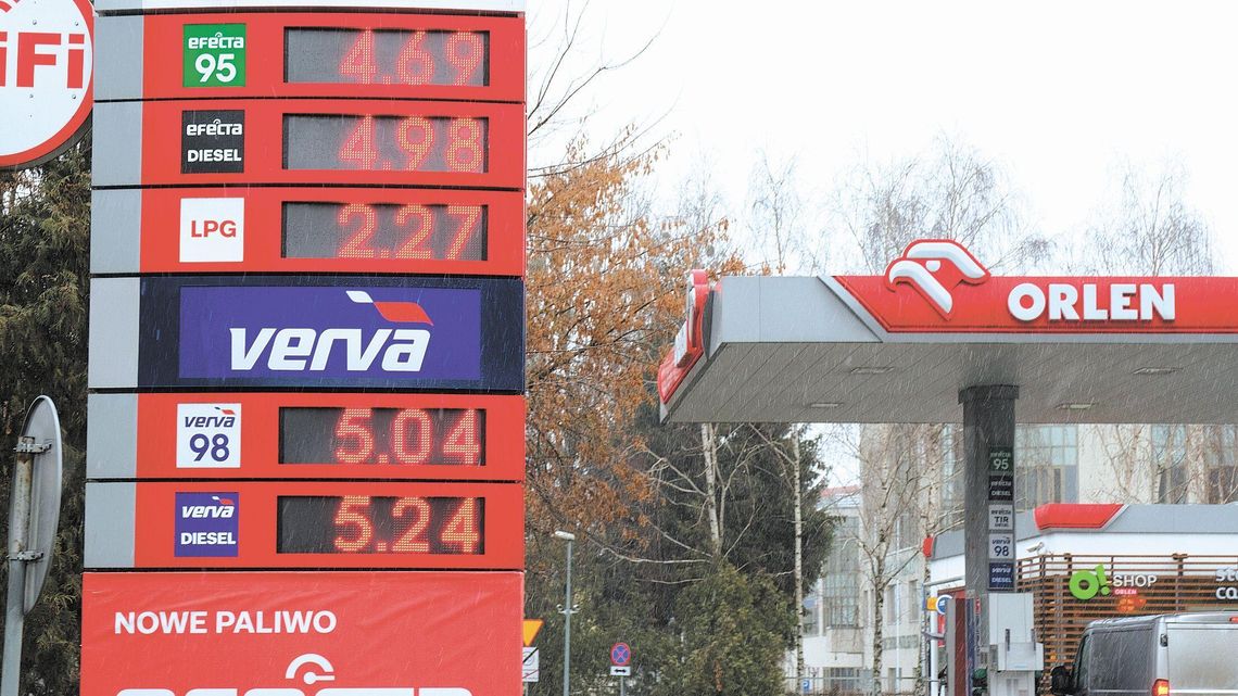 Opłata emisyjna w paliwie nie drenuje portfela kierowców