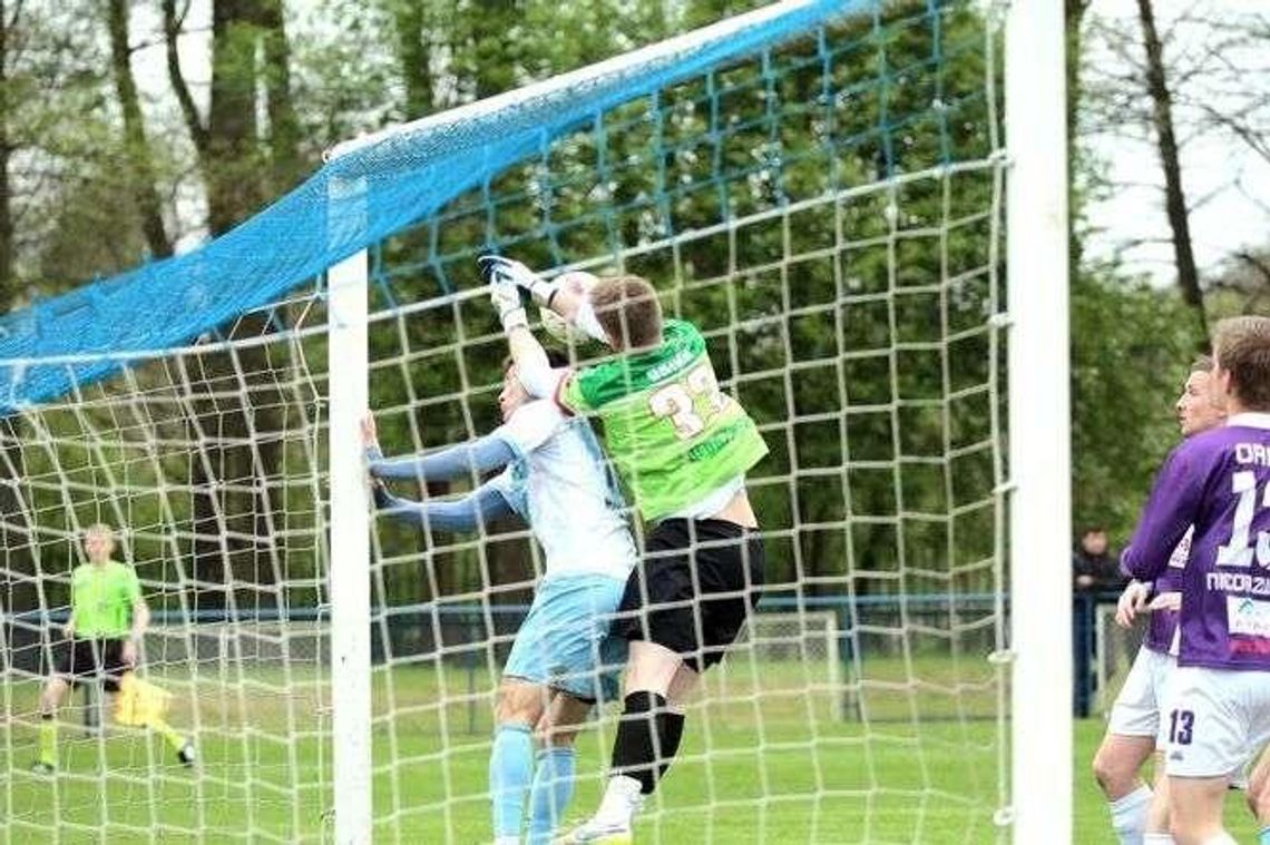 Opolanin - Orion 0:0. Wyniki pozostałych meczów lubelskiej okregówki Opolanin - Orion 0:0. Wyniki pozostałych meczów lubelskiej okregówki