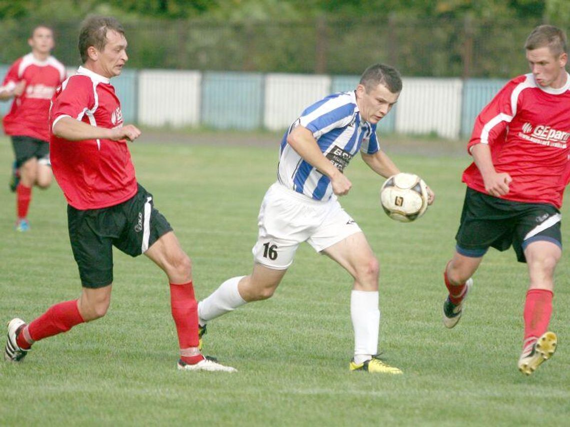 Opolanin - Włodawianka 1:1, Podlasie II  – Roztocze 2:0, Huczwa - Victoria 3:1