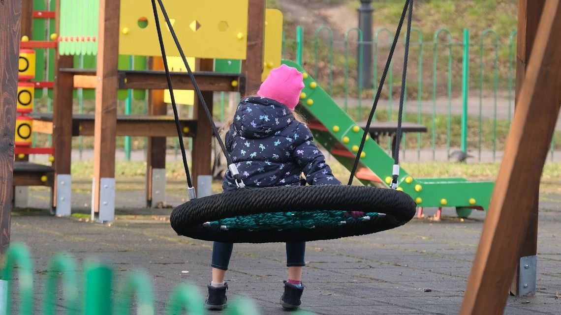 Opole Lubelskie. Place zabaw walczą o pieniądze
