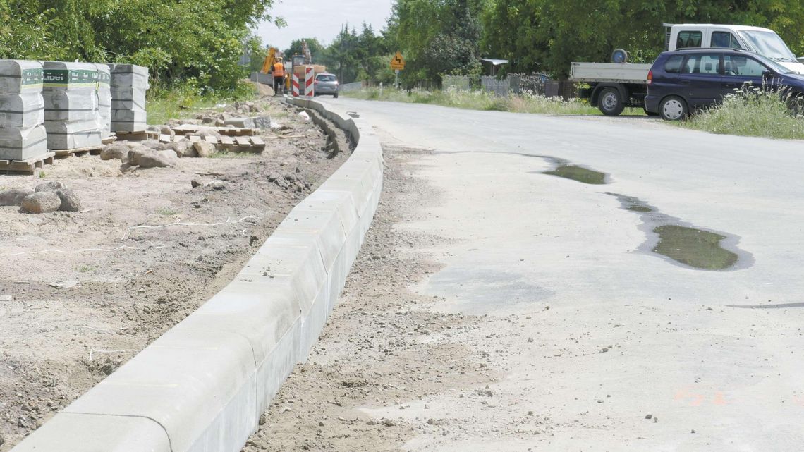Opole Lubelskie: Trwają prace budowlane na ul. Kaliszańskiej Opole Lubelskie: Trwają prace budowlane na ul. Kaliszańskiej