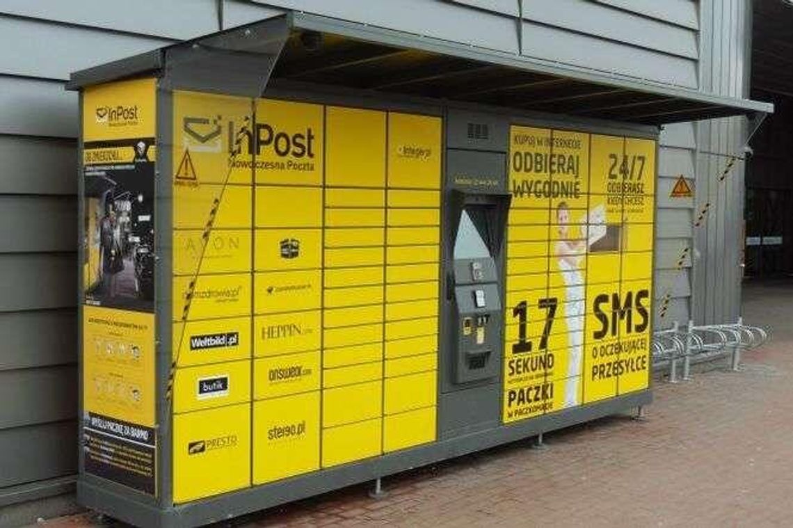 Opóźnione przesyłki, 120 osób w kolejce na infolinii. InPost: "Prosimy o cierpliwość"