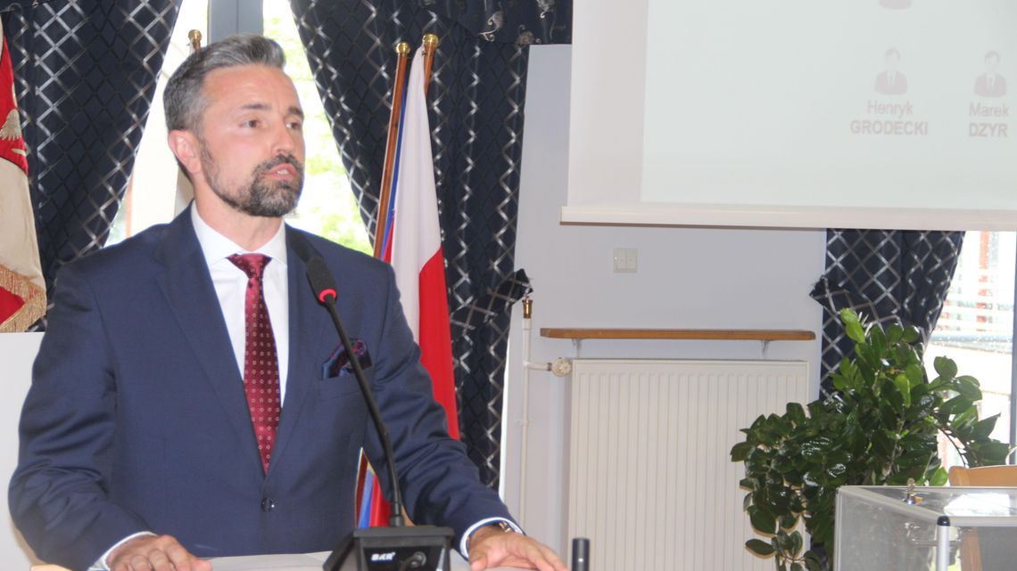 Opozycja zmienia strategię. Prezydent dostał "kredyt zaufania" 