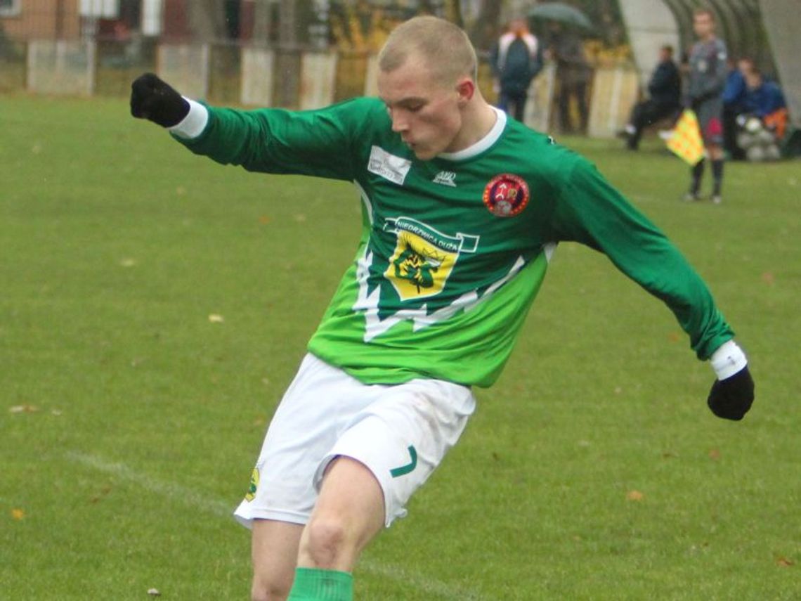 Orion - Granit 8:2, Lutnia - Ruch Ryki 3:1