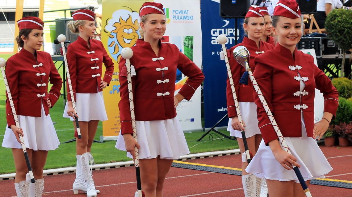 Orkiestry dęte zagrały na puławskim stadionie, finał festiwalu [zdjęcia]