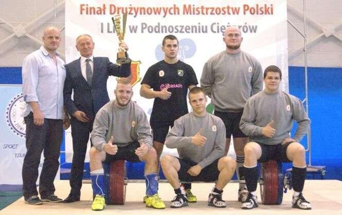 Orlęta Łuków awansowały do ekstraklasy Orlęta Łuków awansowały do ekstraklasy