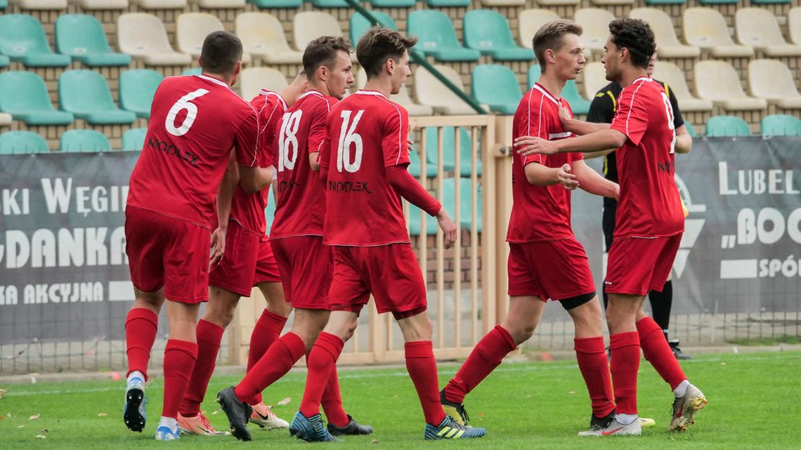 Orlęta Łuków – Huczwa 2:1. Skuteczność po stronie gospodarzy