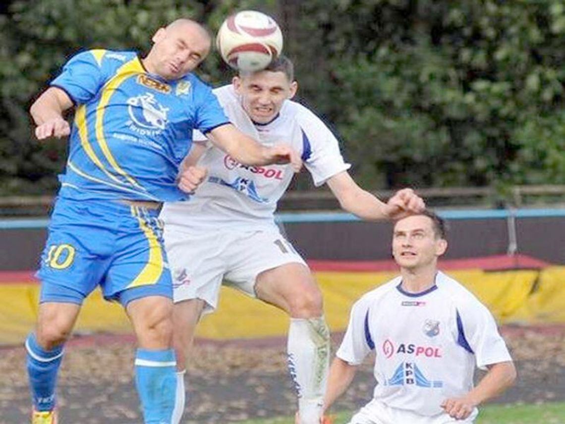 Orlęta nie wycofają się z rozgrywek, z Avii odchodzą ważni piłkarze