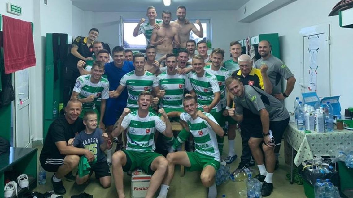 Orlęta Spomlek – Korona II Kielce 3:1. Stałe fragmenty zrobiły różnicę