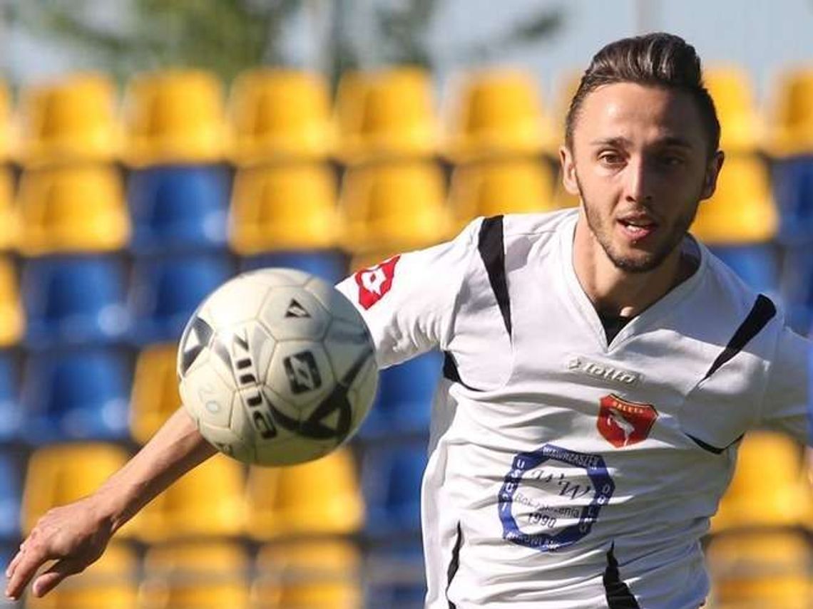 Orlęta wzmacniają się młodzieżą