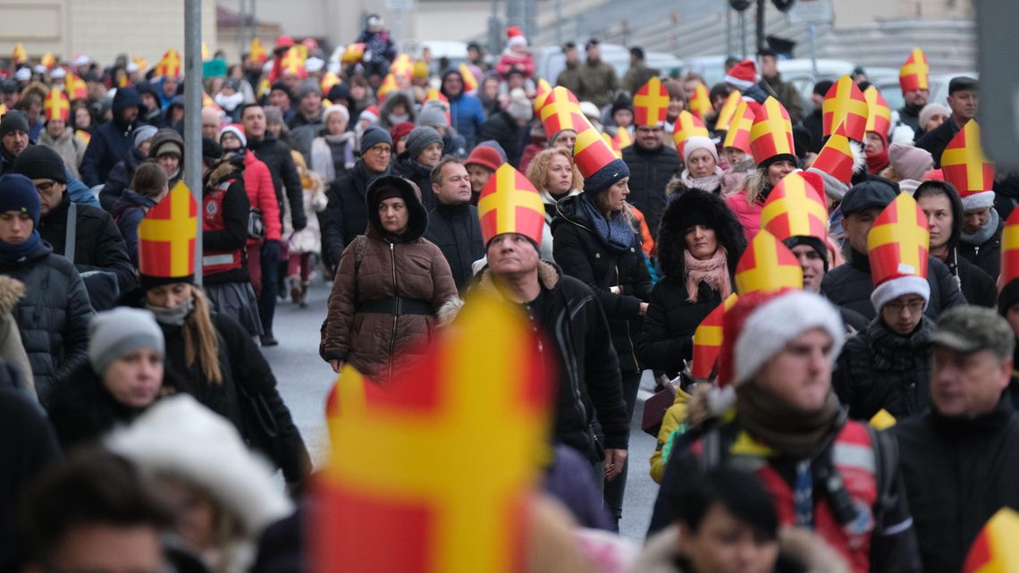 Orszak św. Mikołaja w Lublinie. Barwny korowód przeszedł na Czwartek [zdjęcia]
