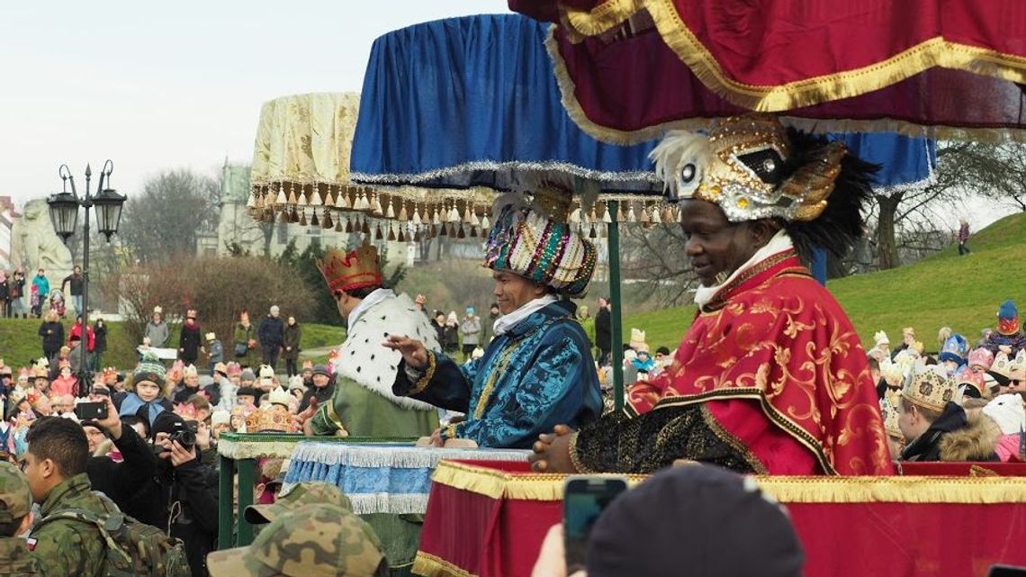 Orszak Trzech Króli 2019 w Lublinie ze zmianami. Mędrcy z Syrii, Nigerii i Indonezji