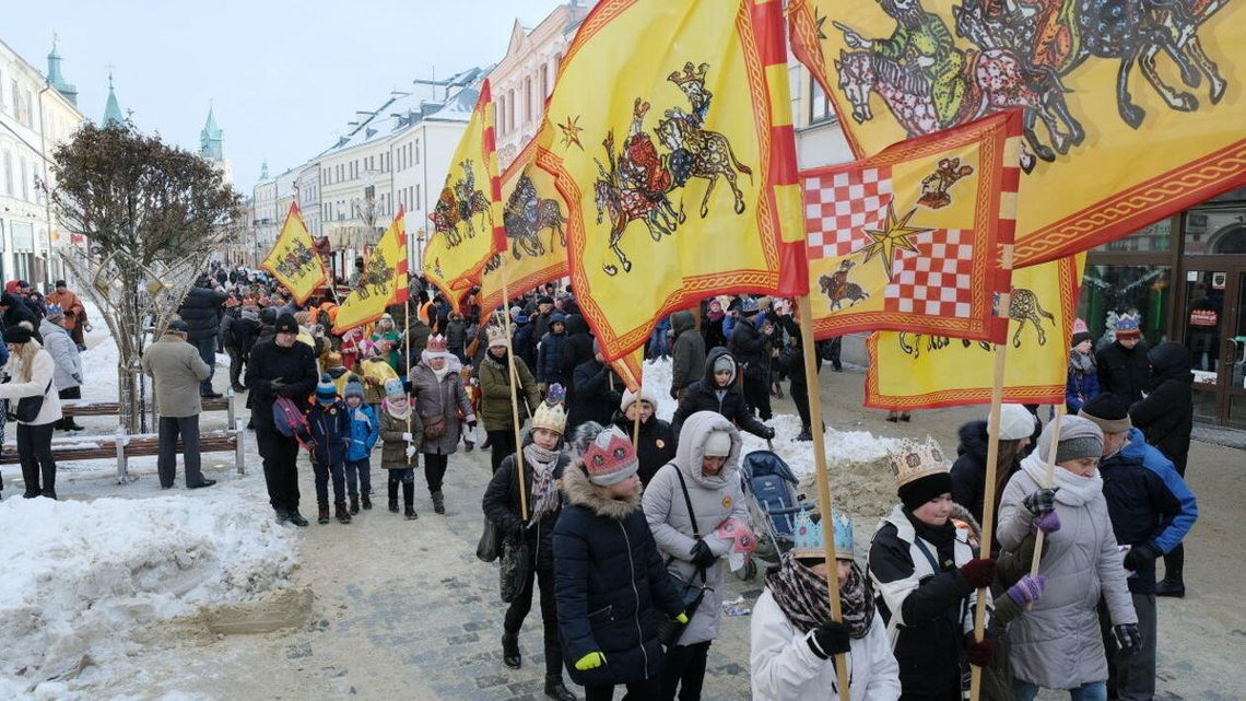 Orszak Trzech Króli przejdzie dzisiaj ulicami Lublina. Zmiany w kursowaniu komunikacji miejskiej