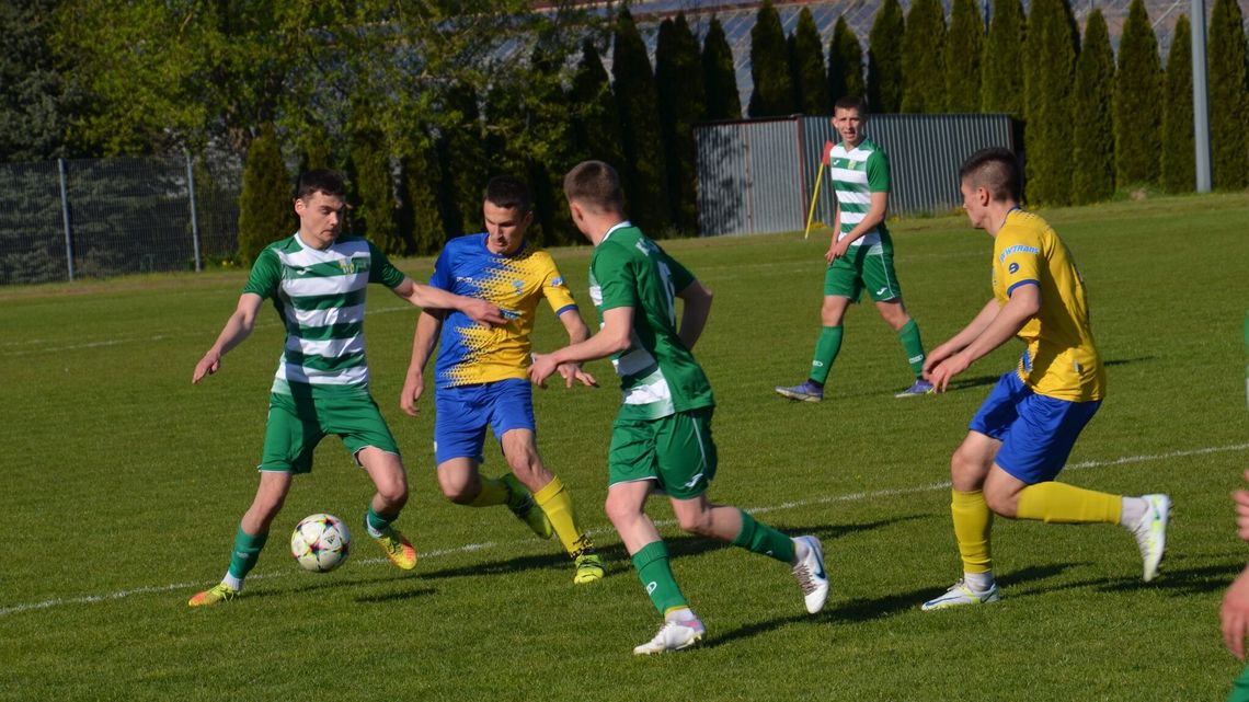 Orzeł Czemierniki – Grom Kąkolewnica 0:4, środowe wyniki bialskiej okręgówki