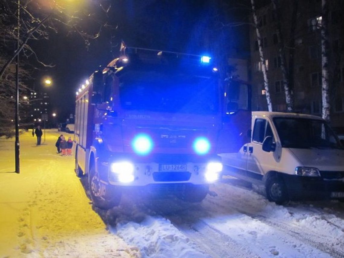 Os. Nałkowskich: Mężczyzna zasnął przy gotowaniu. Trafił do szpitala