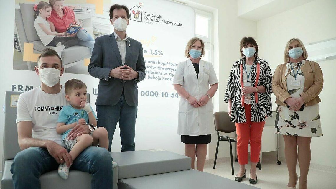 Osiem łóżek dla rodziców małych pacjentów lubelskiego USD. Zdjęcia