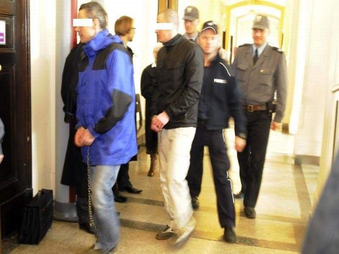 Oskarżony o zabójstwo na rozprawie złożył życzenia na Dzień Kobiet