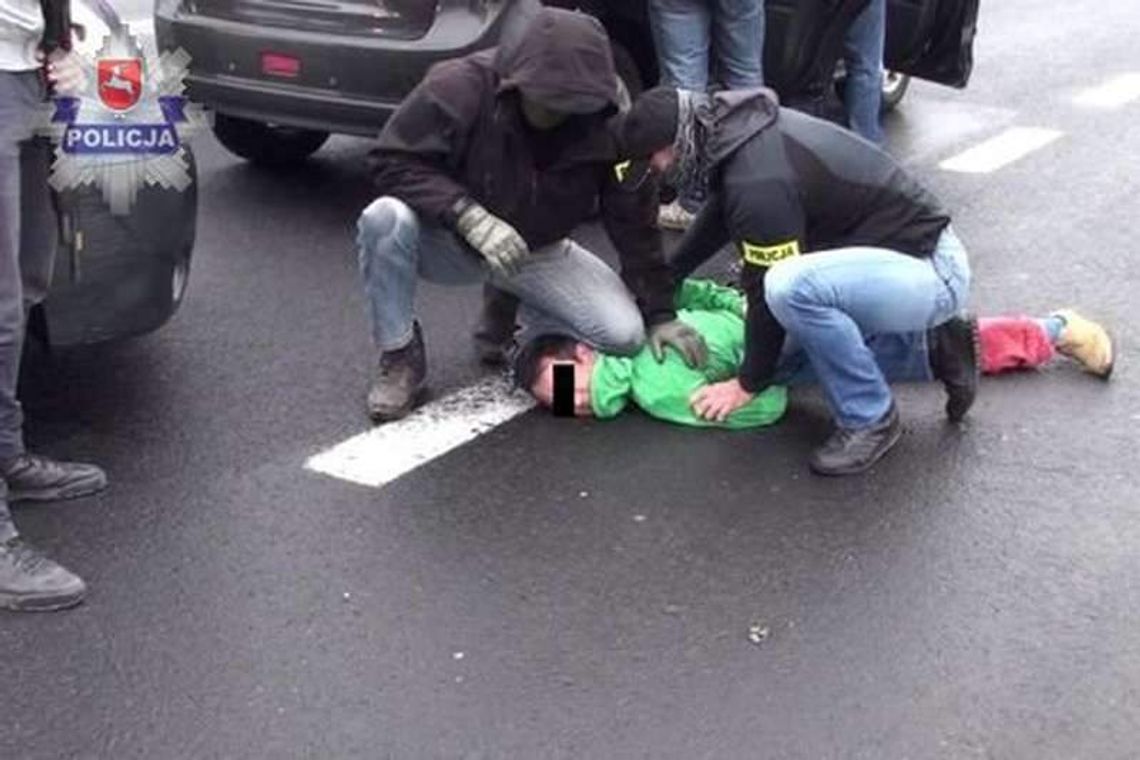 Oślepiał pilotów laserem. Japoński agent zostaje w celi