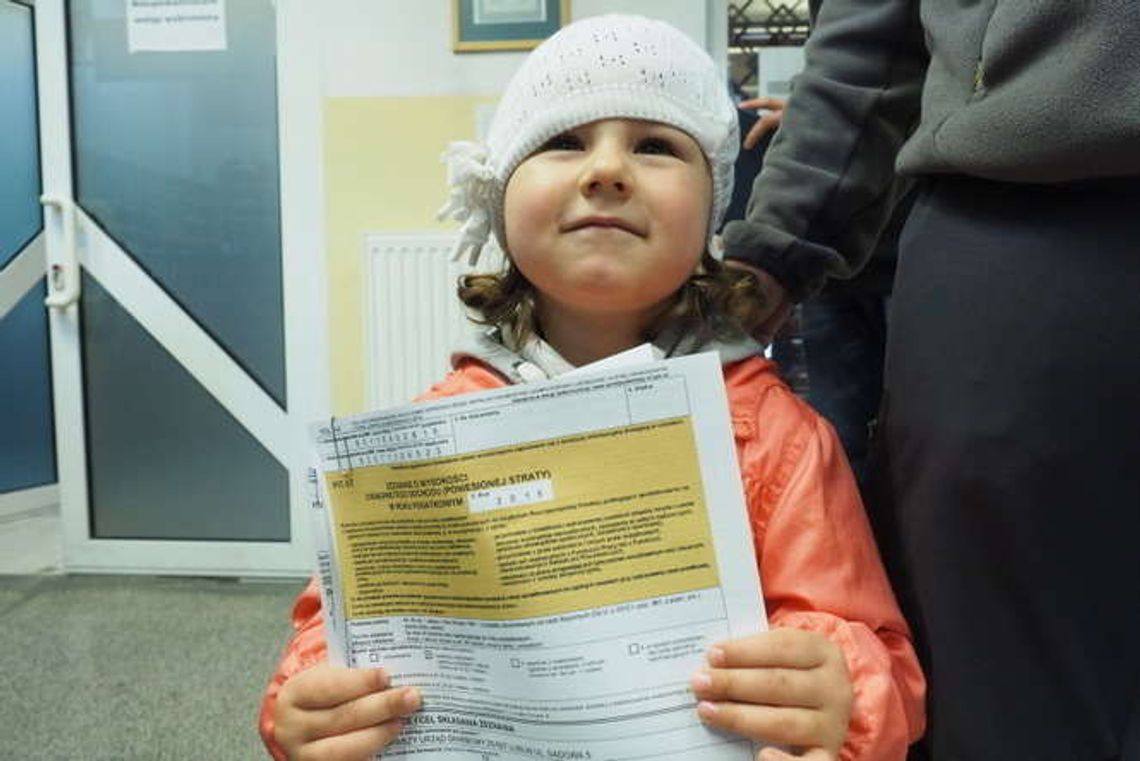 Ostatni dzwonek na rozliczenie się z fiskusem (zdjęcia)