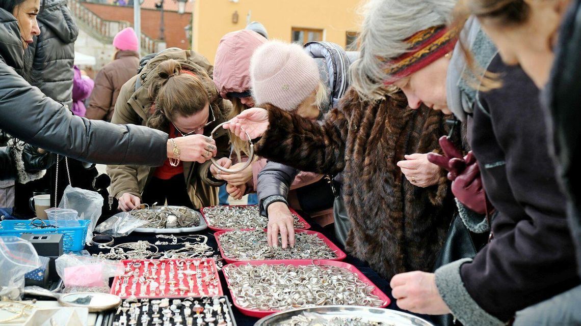 Ostatnia w 2023 roku giełda staroci: Co było hitem? Ostatnia w 2023 roku giełda staroci: Co było hitem?