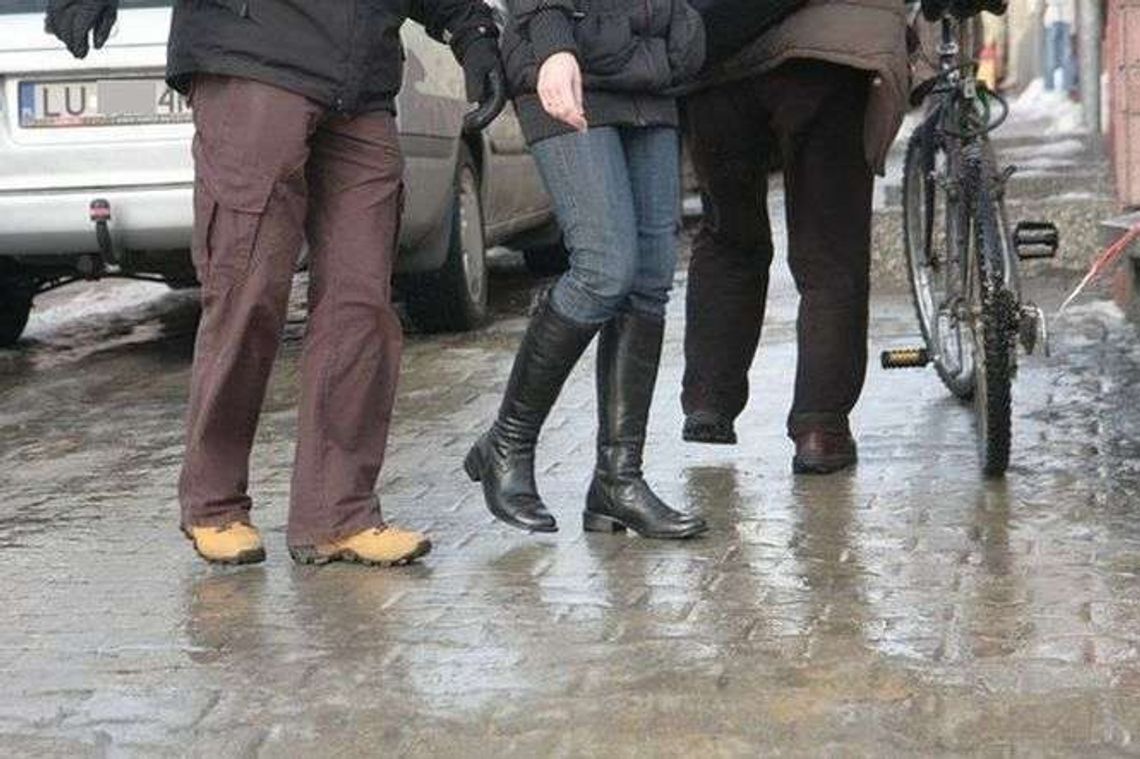 Ostrzeżenie dla woj. lubelskiego. Uwaga kierowcy i piesi! Ostrzeżenie dla woj. lubelskiego. Uwaga kierowcy i piesi!