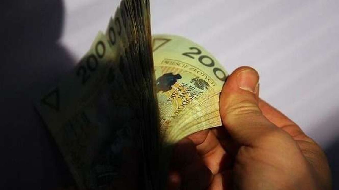 Oszustwo na "Tulipana". Jak nie wpaść w ręce matrymonialnego naciągacza?