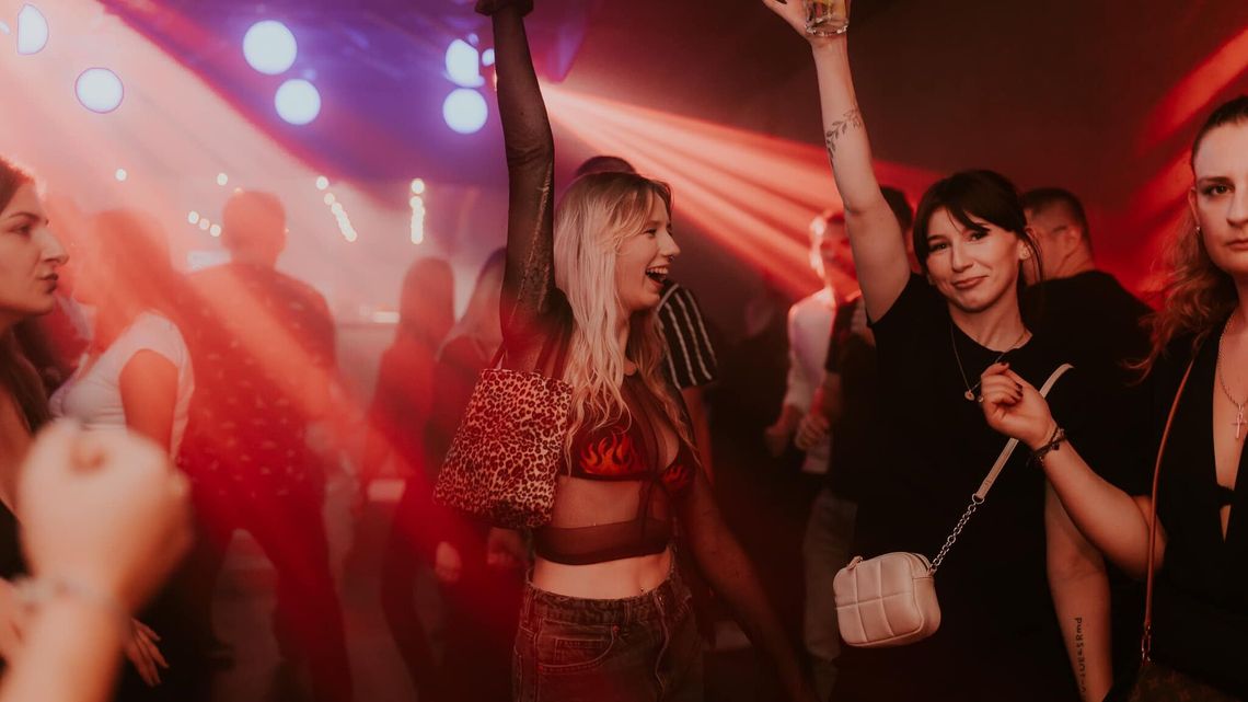 Otrzęsiny studentów Uniwersytetu Przyrodniczego Otrzęsiny studentów Uniwersytetu Przyrodniczego