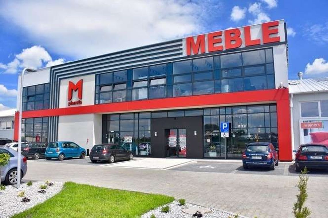 Otwierają galerię mebli w strefie ekonomicznej