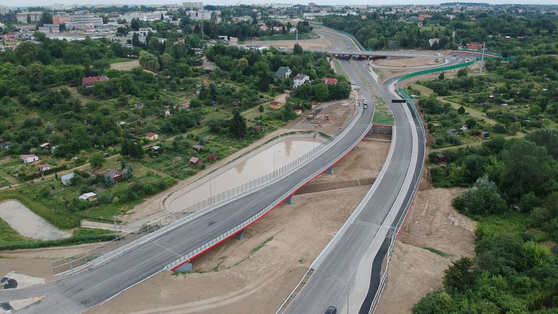 Otwierają nową, ważną drogę w Lublinie. Wpuszczą kierowców w sobotę o 6 rano Otwierają nową, ważną drogę w Lublinie. Wpuszczą kierowców w sobotę o 6 rano