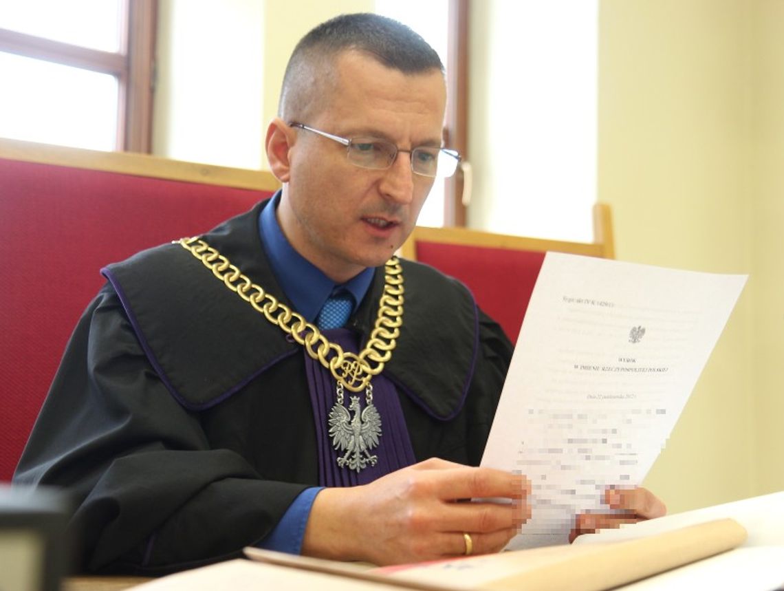 Pacjenci zmarli po przeszczepie od chorego na raka. Lekarz uniewinniony Pacjenci zmarli po przeszczepie od chorego na raka. Lekarz uniewinniony