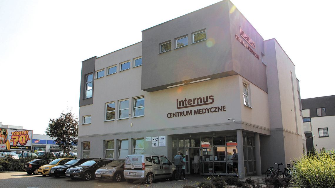 Pacjent na słuchawce. Była 37 w kolejce, a gdy doszło do 10. to zerwało połączenie. 