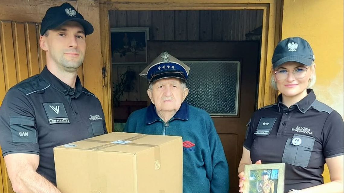 Paczki z więzienia dla bohaterów. Funkcjonariusze pamiętali