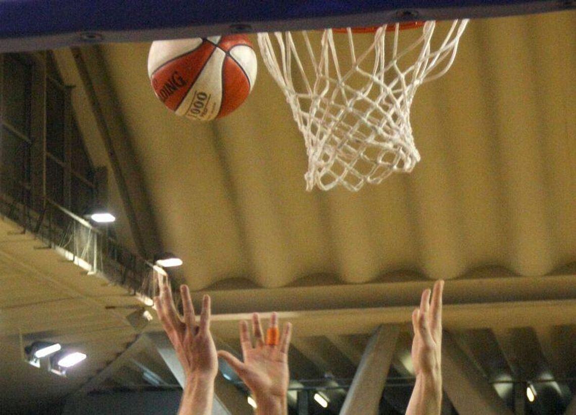 Paderewski nie obroni tytułu mistrza województwa w koszykówce