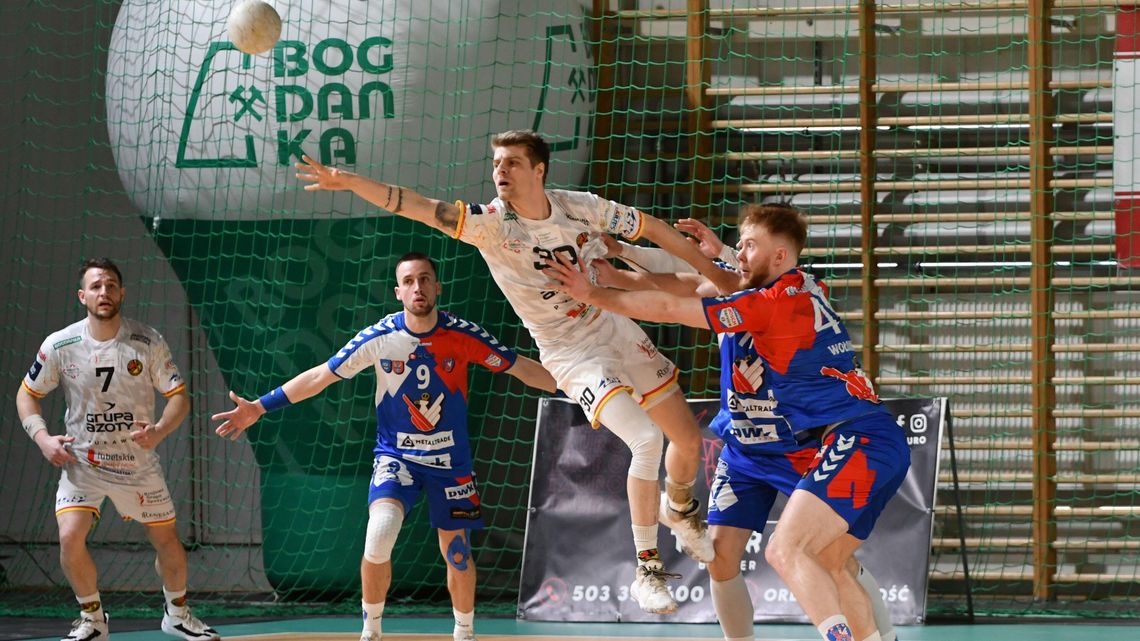 Padwa Zamość gorsza od lidera, minimalna porażka AZS AWF Biała Podlaska