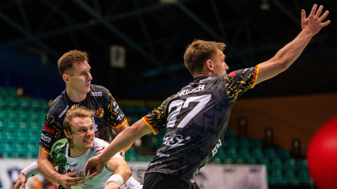 Padwa Zamość nadal bez punktów, AZS AWF lepszy od Stali Mielec