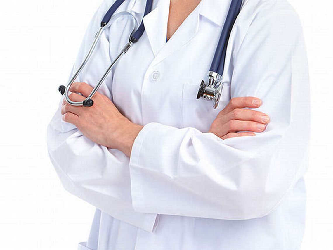 Pałac w Garbowie bez lekarzy i pacjentów?