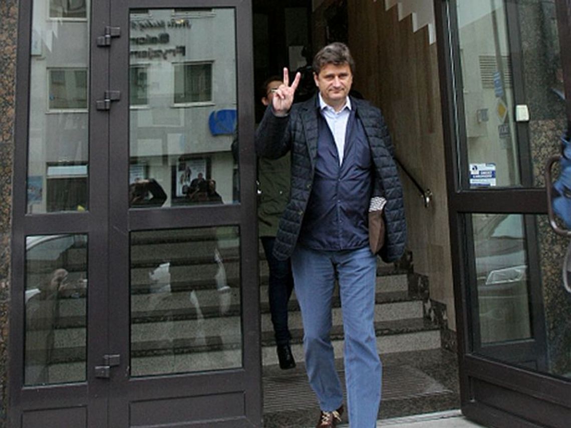 Palikot grozi prokuraturą za zdjęcie symboli religijnych