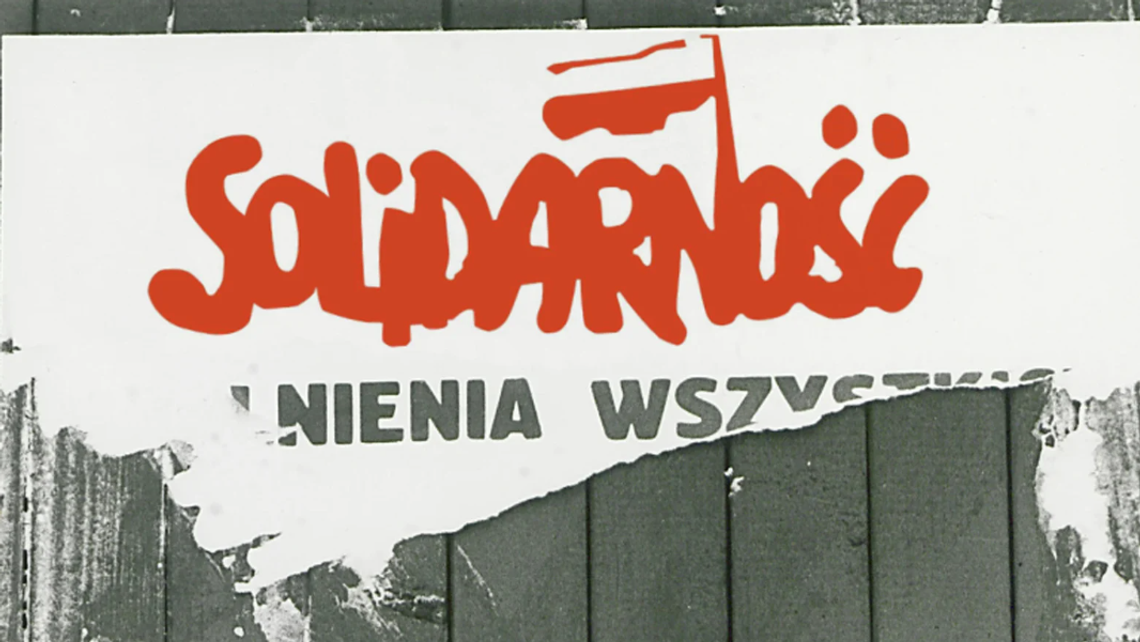 Pamiątki po Solidarności. Biblioteka chce je zeskanować 