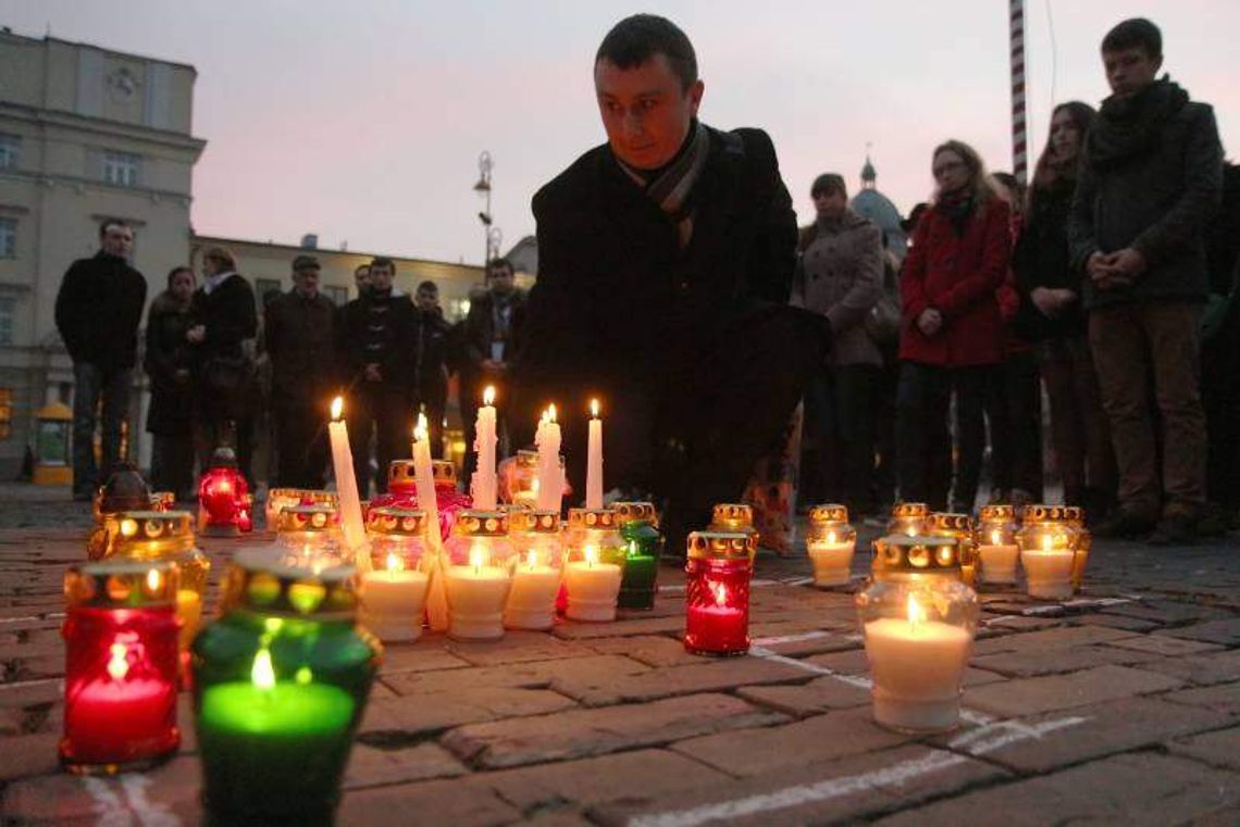 Pamięci ofiar Wielkiego Głodu na Ukrainie (zdjęcia) Pamięci ofiar Wielkiego Głodu na Ukrainie (zdjęcia)